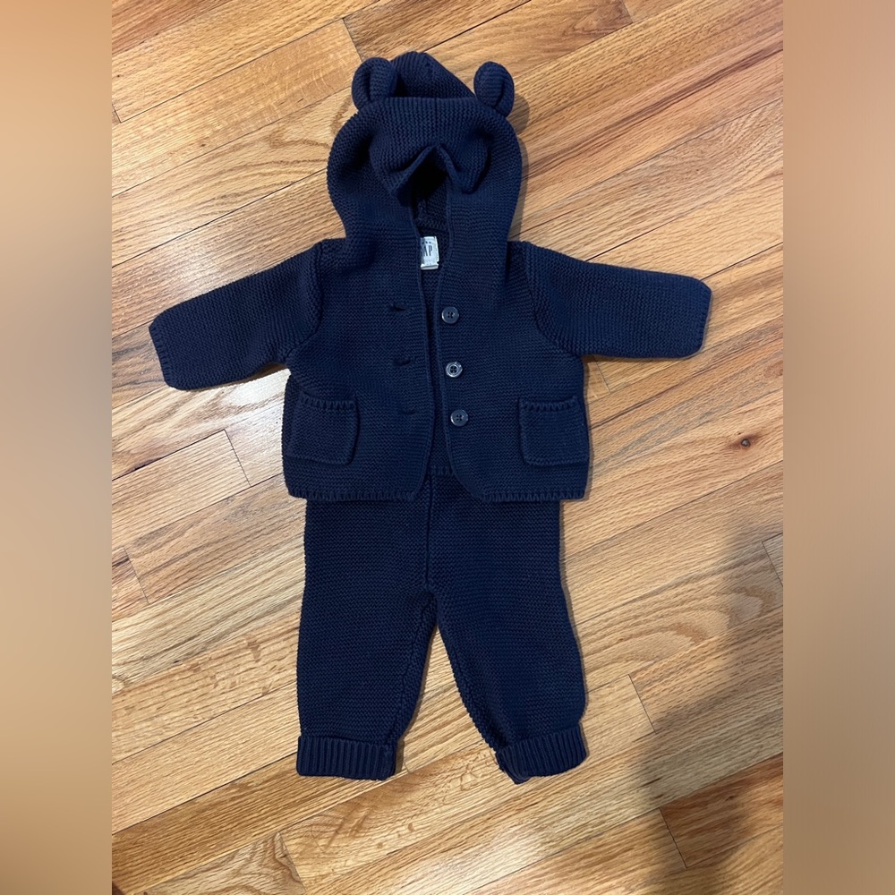 Knitted Baby Gap Set